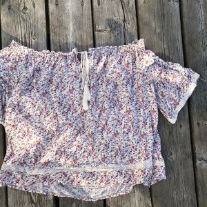 AE Off the Shoulder Top